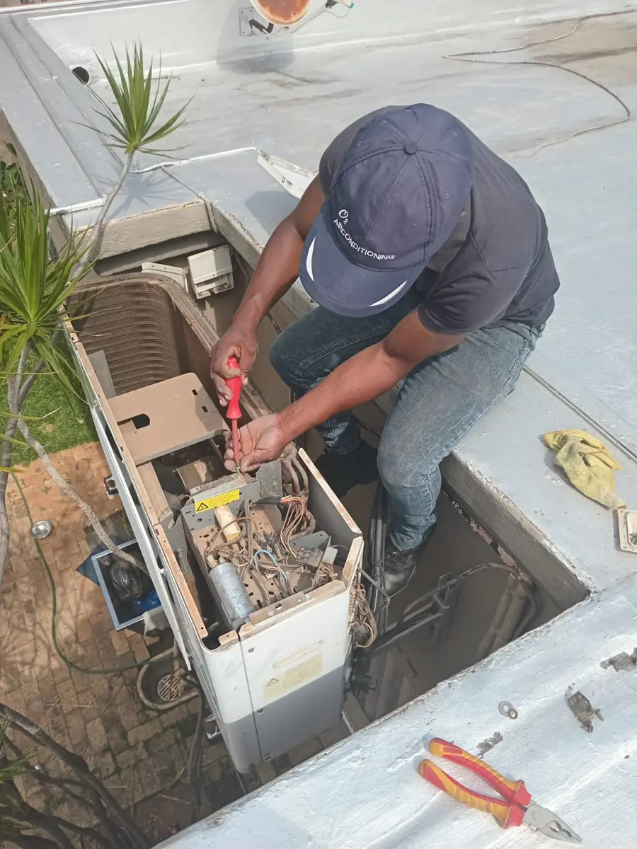 Electrical fault finding on an aircon unit